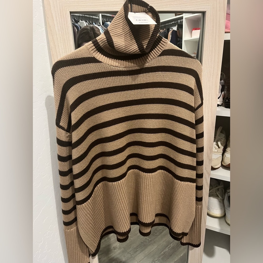 Toteme sweater